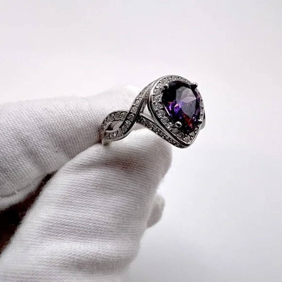 Sale $25 Firm! .925 Sterling Silver Simulated Amethyst Cz Ring - Picture 6 of 17
